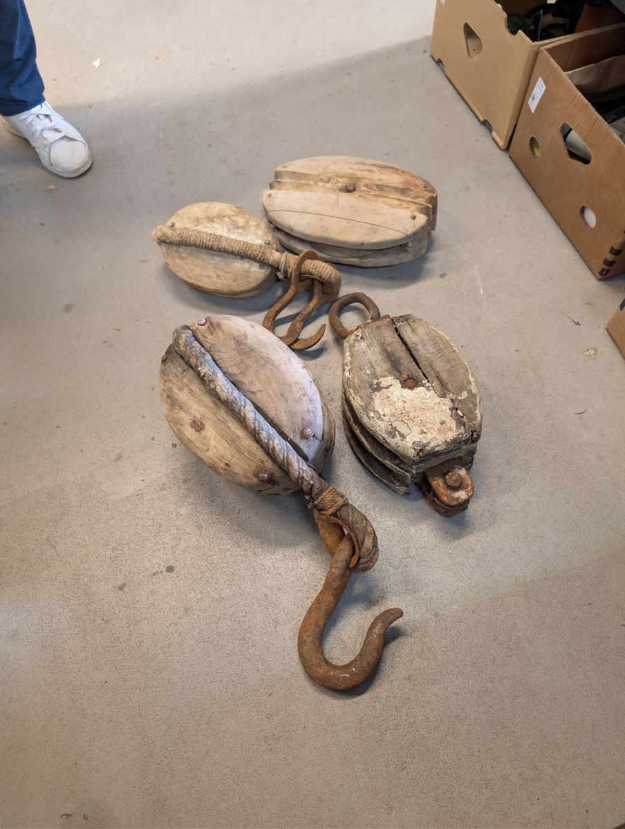 4 Gamla talgor på auktion i Luleå, Norrbottens län hos Luleå Auktionsverk