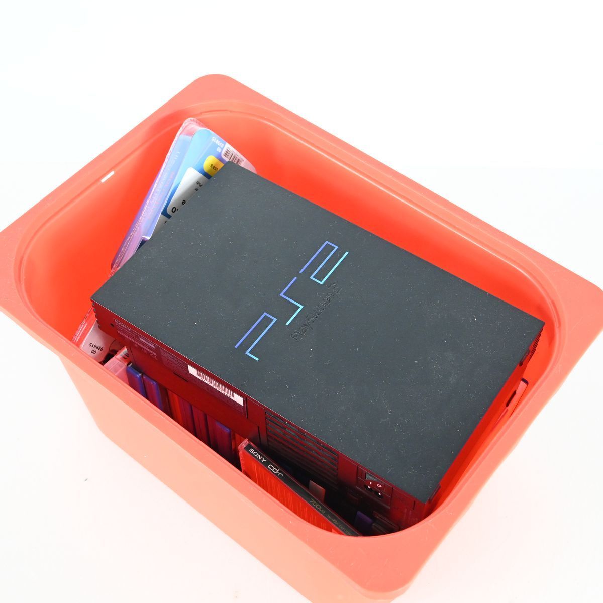 Tv spel, Playstation 2 med tillbehör på auktion i Luleå, Norrbottens län hos Luleå Auktionsverk