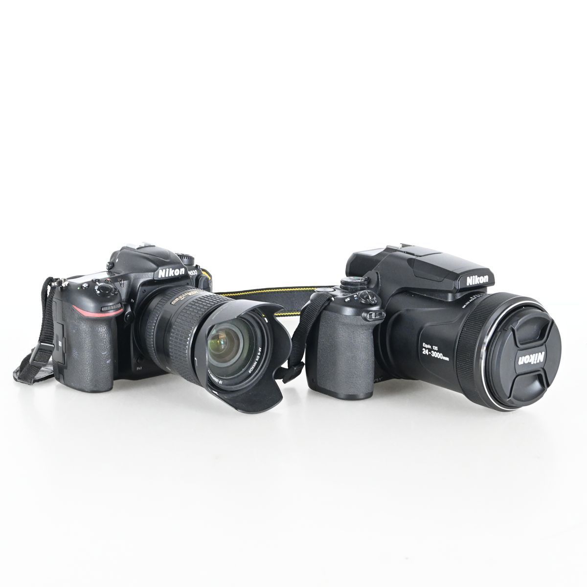 Digitalkameror, Nikon Coolpix P1100, Nikon D500 på auktion i Luleå, Norrbottens län hos Luleå Auktionsverk